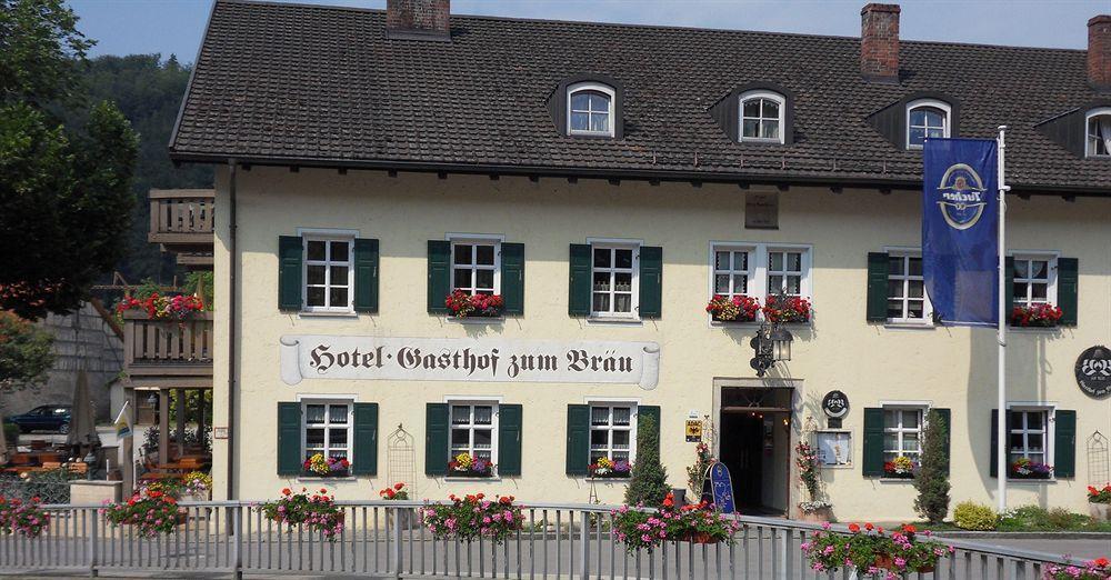 Hotel Zum Braeu Kinding Bagian luar foto